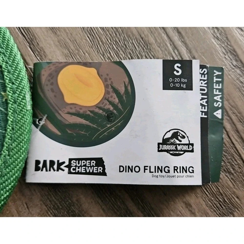 Bark Box Dino Fling Ring Size Small Dog Toy 0-20 Pounds Fetch Tug Toy